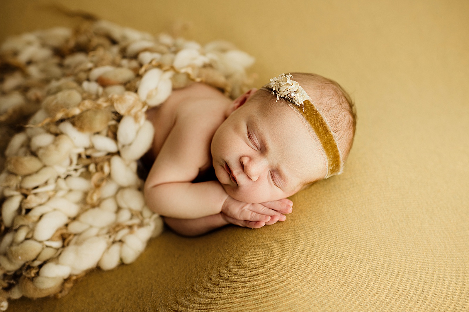 Kayla E. Photography studio newborn photography sun prairie wisconsin madison wi best newborn photographer