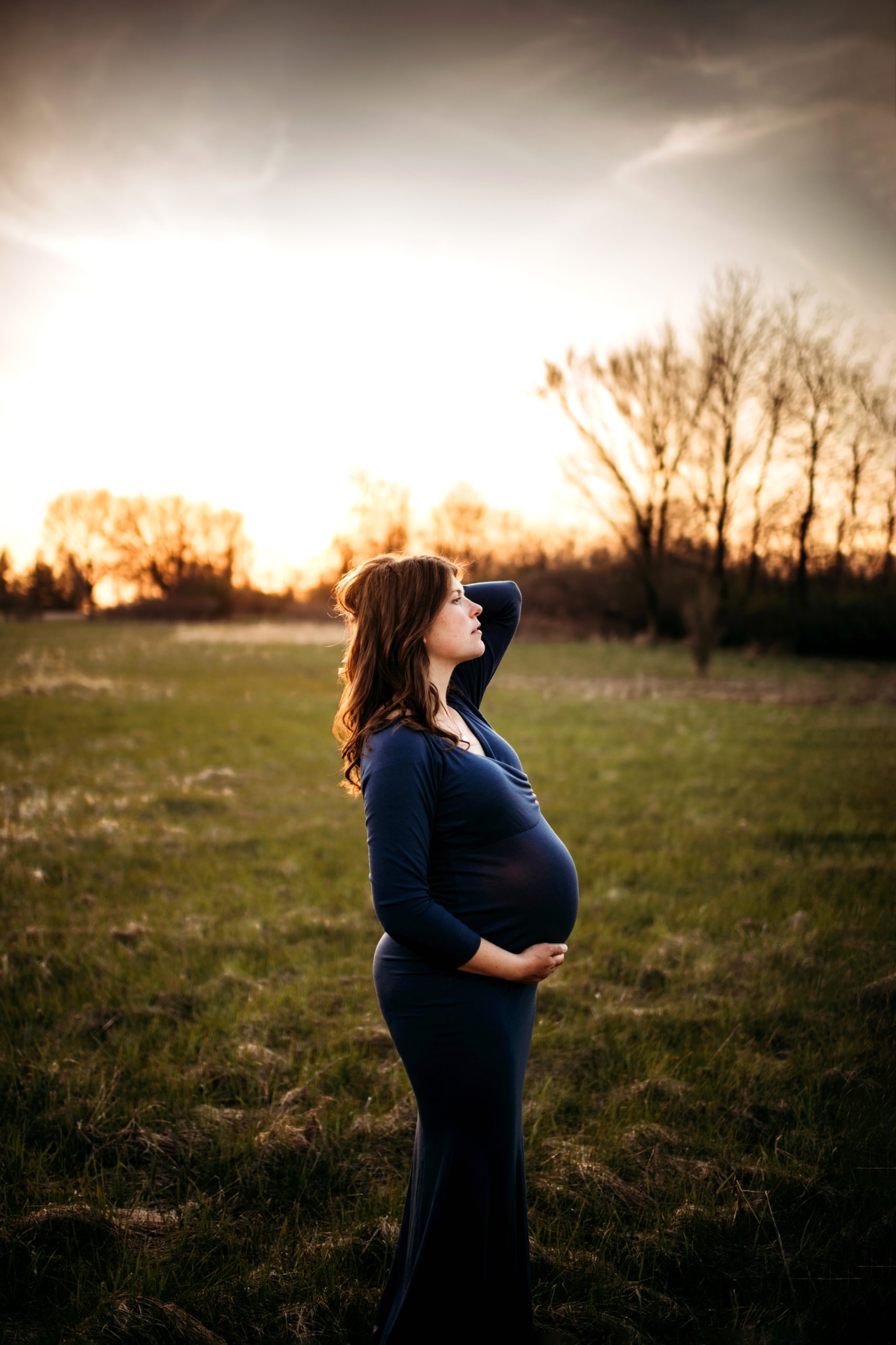 Best Maternity and Newborn Photographer in Sun Prairie Wisconsin Kayla E. Photography